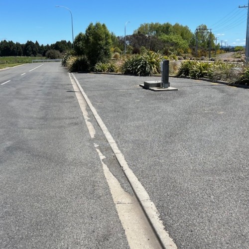View from highway end of Teitei Drive.